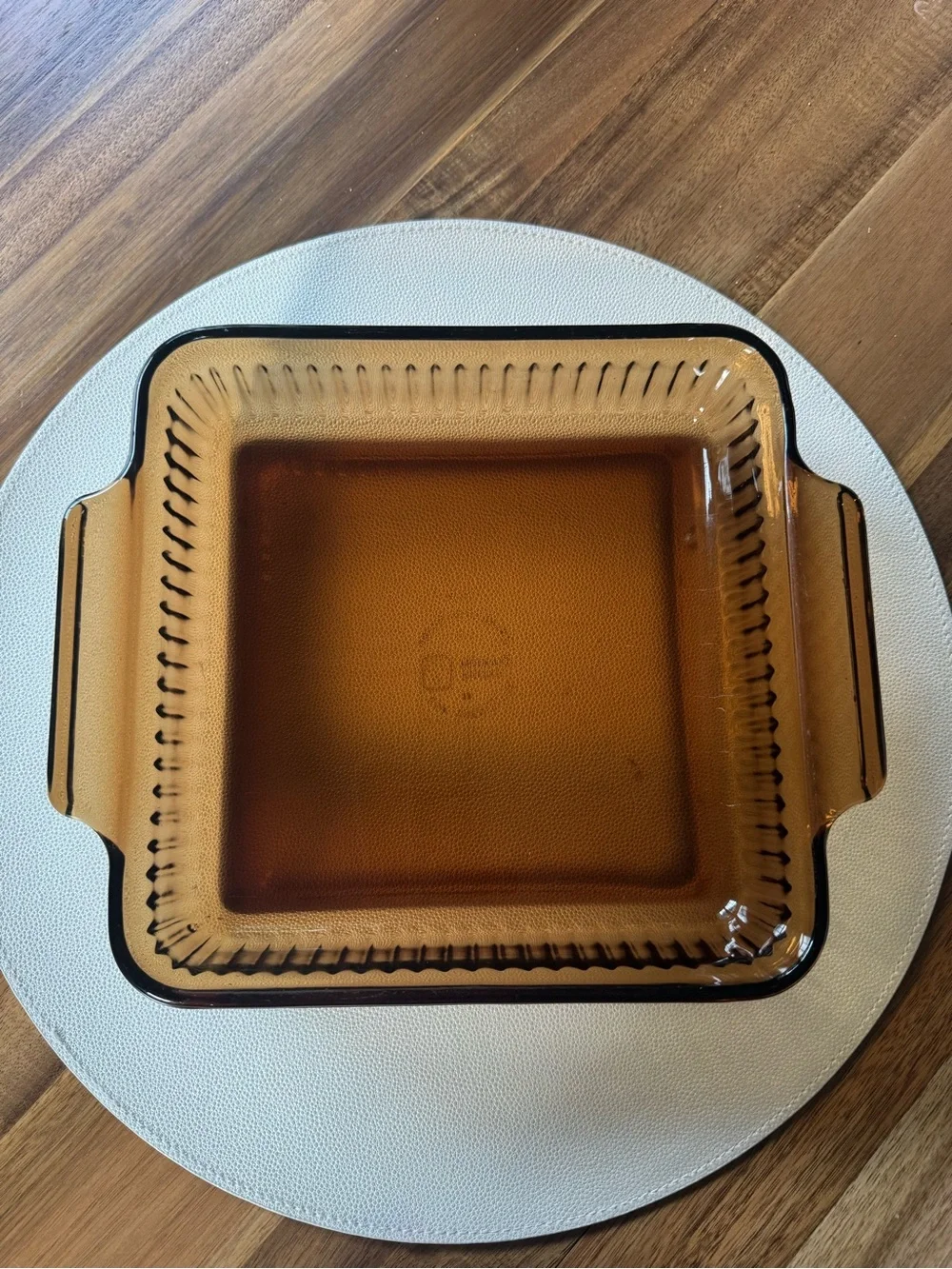 Vintage Anchor Hocking Amber 1.5 Qt Glass Baking Dish